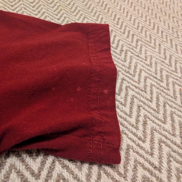 🛍️4 For $15🛍️Reebok Kids Burgundy Tee with Orange Accents - Picture 3 of 8